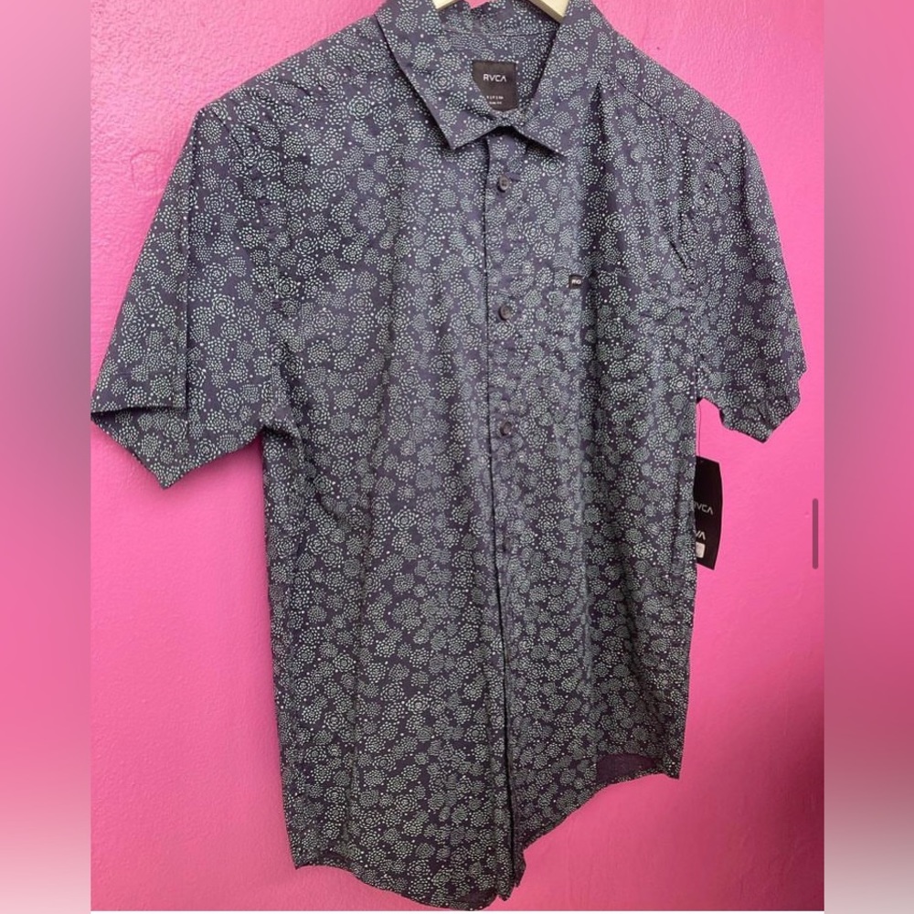 NWT RVCA button down